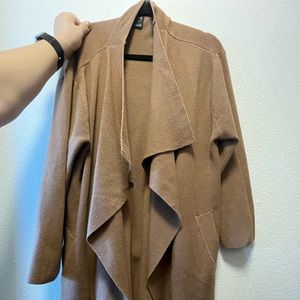 Cover Up/Shall/Coat
